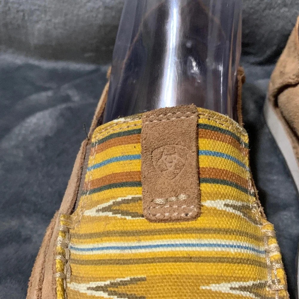Ariat very good